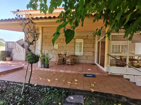 Maison 90 m² à Nigrán