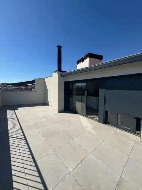 Piso de 100 m² en Tona