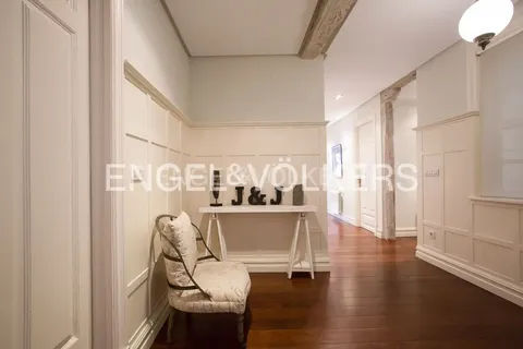 Apartamento 228 m² em Bilbau