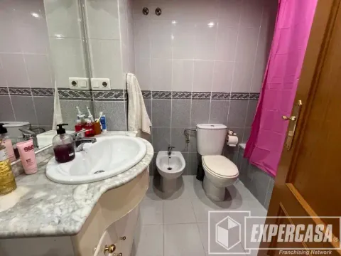 Wohnung 102 m² in Valencia