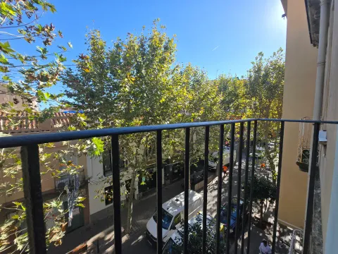 Pis de 99 m² a Badalona