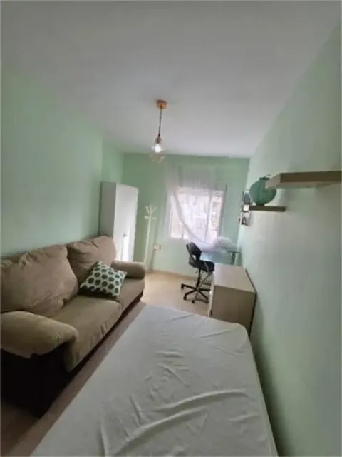 Wohnung 90 m² in Linares