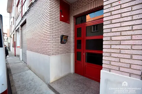 Wohnung 60 m² in San Andrés del Rabanedo