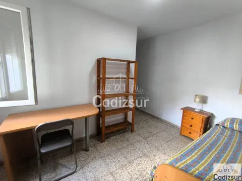 Pis de 101 m² a Cádiz