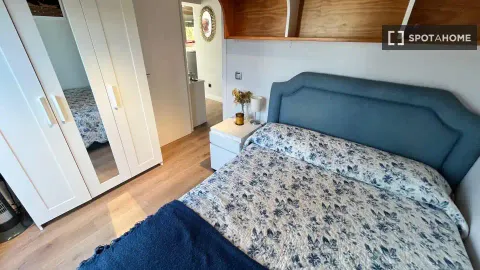 Zimmer zur Miete, Madrid (2/8)