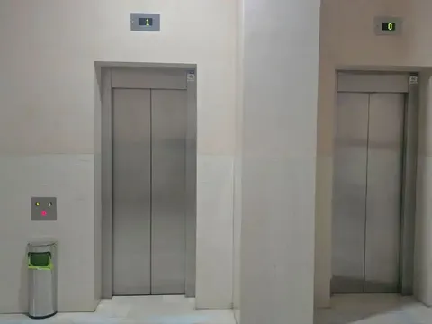 Pis de 200 m² a Granada