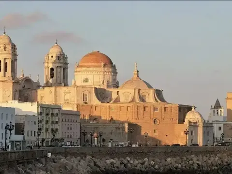 Piso de 60 m² en Cádiz