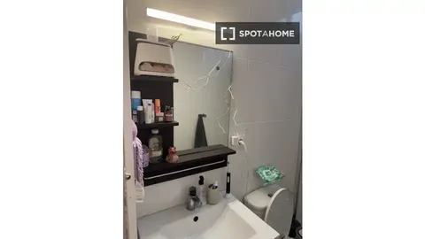 Room for rent, Barcelona