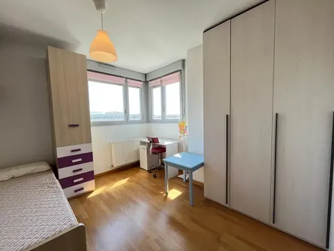 Appartamento 102 m² a Pamplona