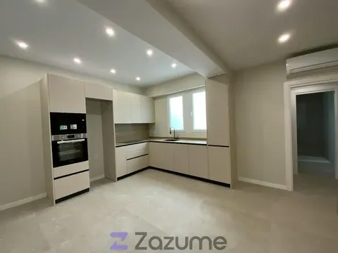 Pis de 77 m² a València