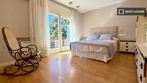 Pis de 680 m² a Valdemorillo
