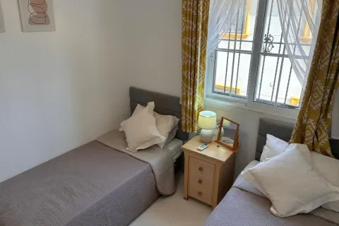 Casa de 80 m² en Orihuela