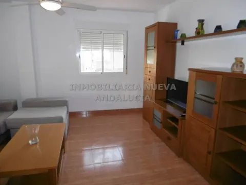 Pis de 75 m² a Almeria