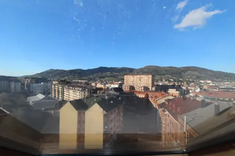 Wohnung 65 m² in Oviedo