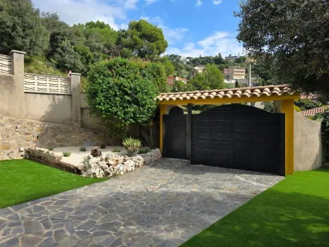 Casa de 385 m² a Sant Fost de Campsentelles (2/42)