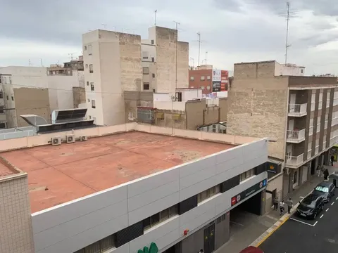 Pis de 90 m² a Elx