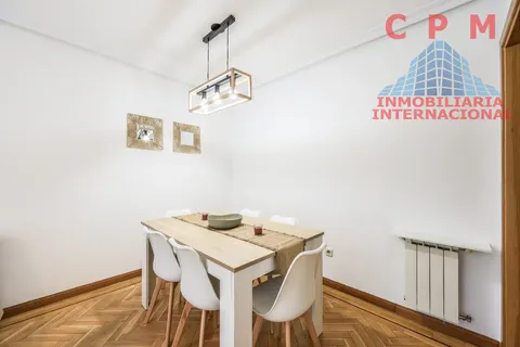 Pis de 87 m² a Madrid
