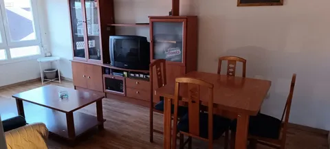 Pis de 74 m² a Oviedo