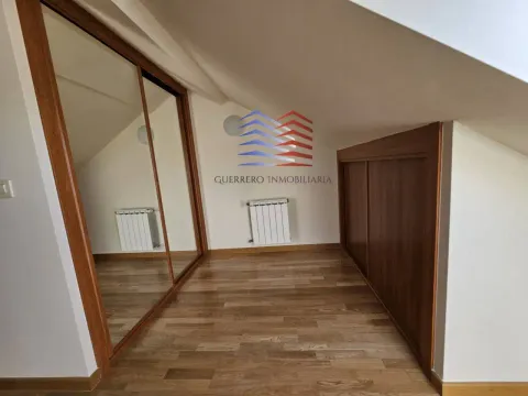 Pis de 147 m² a Ourense