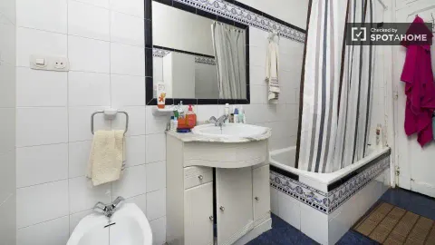 Zimmer zur Miete, Madrid (4/13)