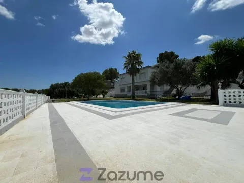 Будинок 320 м² у Manises (2/44)
