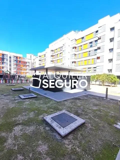 Flat 80 m² in Getafe (2/25)