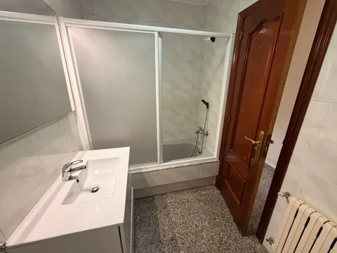 Wohnung 126 m² in Lugo
