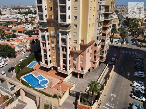 Wohnung 75 m² in Torrevieja (2/19)