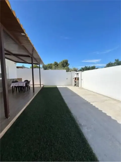 Casa 100 m² a Carmona