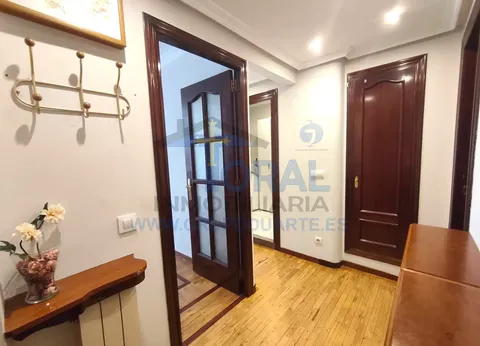 Pis de 89 m² a Gijón
