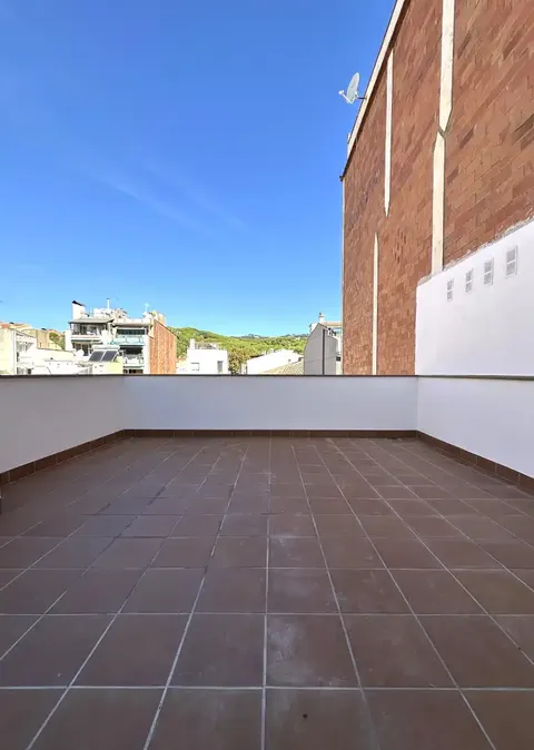 Flat 100 m² in Calella