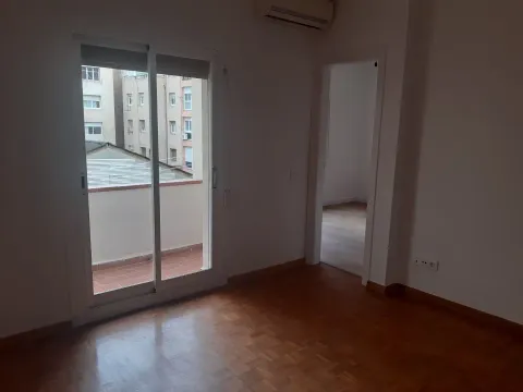 Wohnung 71 m² in Barcelona (2/16)