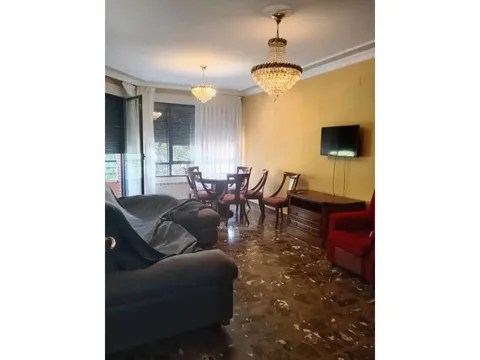 Piso de 100 m² en Albacete