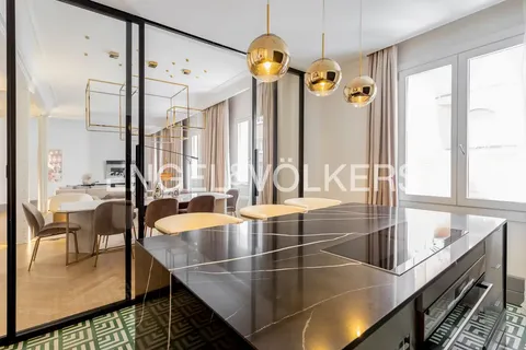 Appartamento 287 m² a Madrid