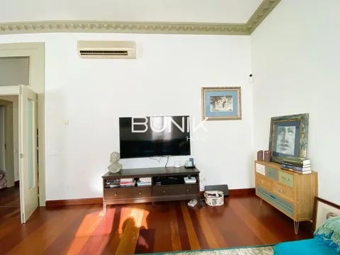 Pis de 196 m² a Barcelona