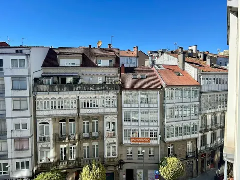 Pis de 104 m² a Santiago de Compostel·la