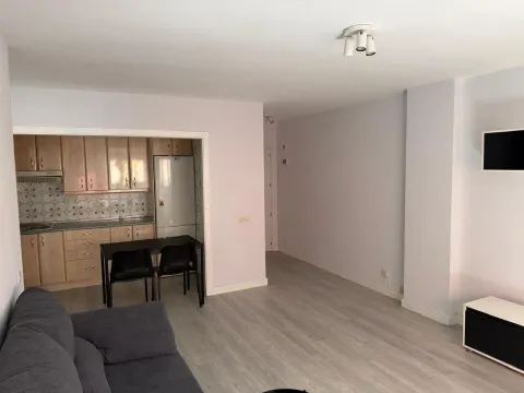 Flat 61 m² in Madrid
