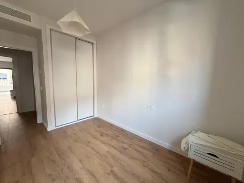Piso de 80 m² en Granada