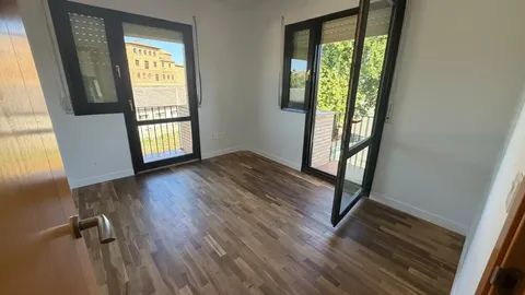 Haus 171 m² in Olite / Erriberri