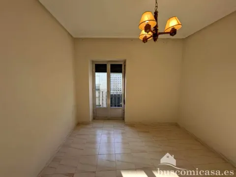 Pis de 132 m² a Linares