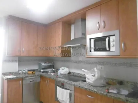 Pis de 100 m² a Almeria