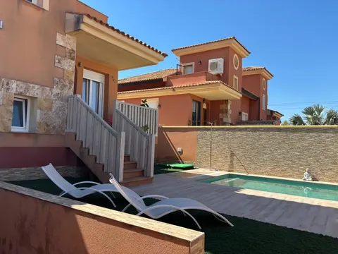 House 180 m² in La Unión