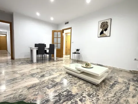 Pis de 94 m² a Don Benito