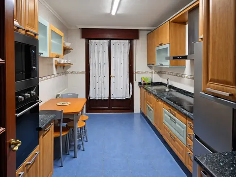 Wohnung 100 m² in Cabezón de la Sal