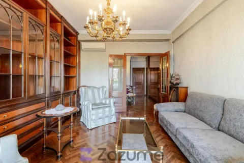 Apartamento 100 m² em Madrid