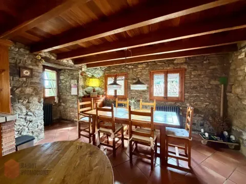 Haus 159 m² in Vilallonga de Ter