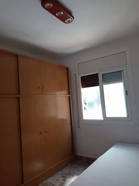 Habitación en alquiler, Esplugas de Llobregat (2/3)