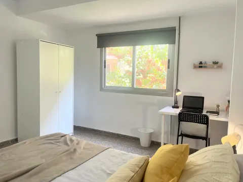 Chambre à louer, Valence