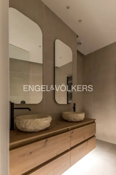 Appartamento 132 m² a Madrid