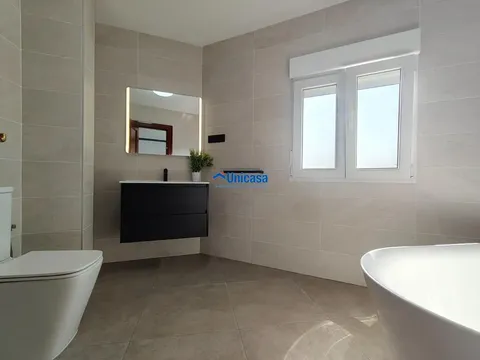 Haus 240 m² in Málaga